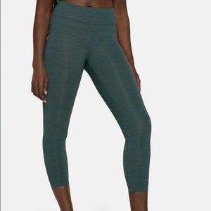 Outdoor Voices Flex 7/8 Leggings in Evergreen